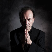 Hugh Cornwell