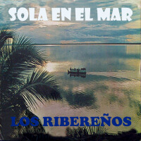 Sola en el Mar