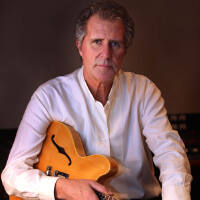 John Illsley歌曲歌詞大全_John Illsley最新歌曲歌詞