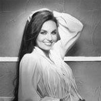 Crystal Gayle