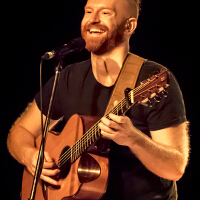 Newton Faulkner